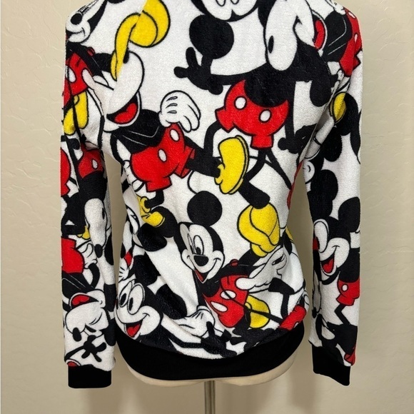 Disney Mickey Mouse Graphic Long Sleeve Crew Neck Plush Soft Sweatshirt Size M - Picture 4 of 11
